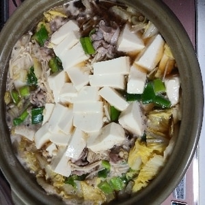 簡単 安い 一人鍋 レシピ16選 一人暮らしでも美味しく鍋を食べよう Folk